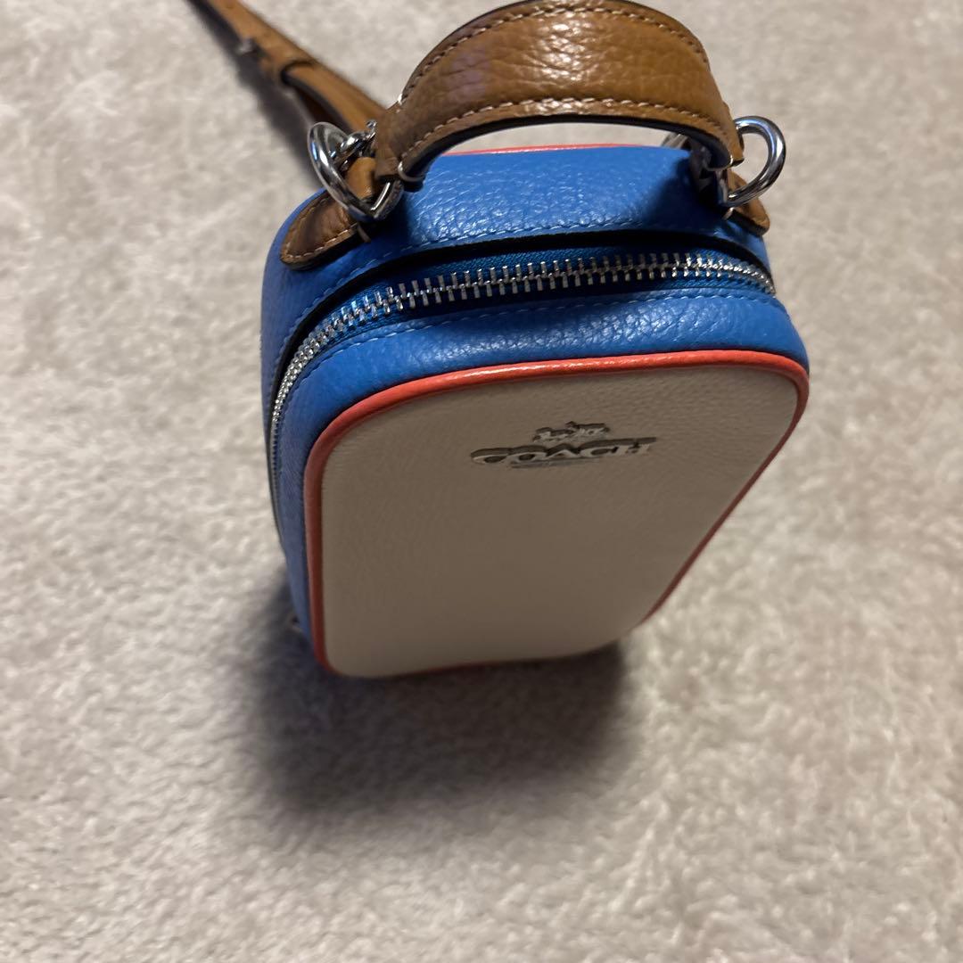 COACH クロスボディバック　スマホショルダーバッグ