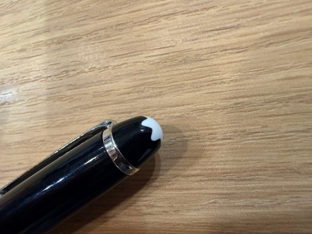 モンブラン マイスターシュテュック ボールペン 黒×シルバー 正規品