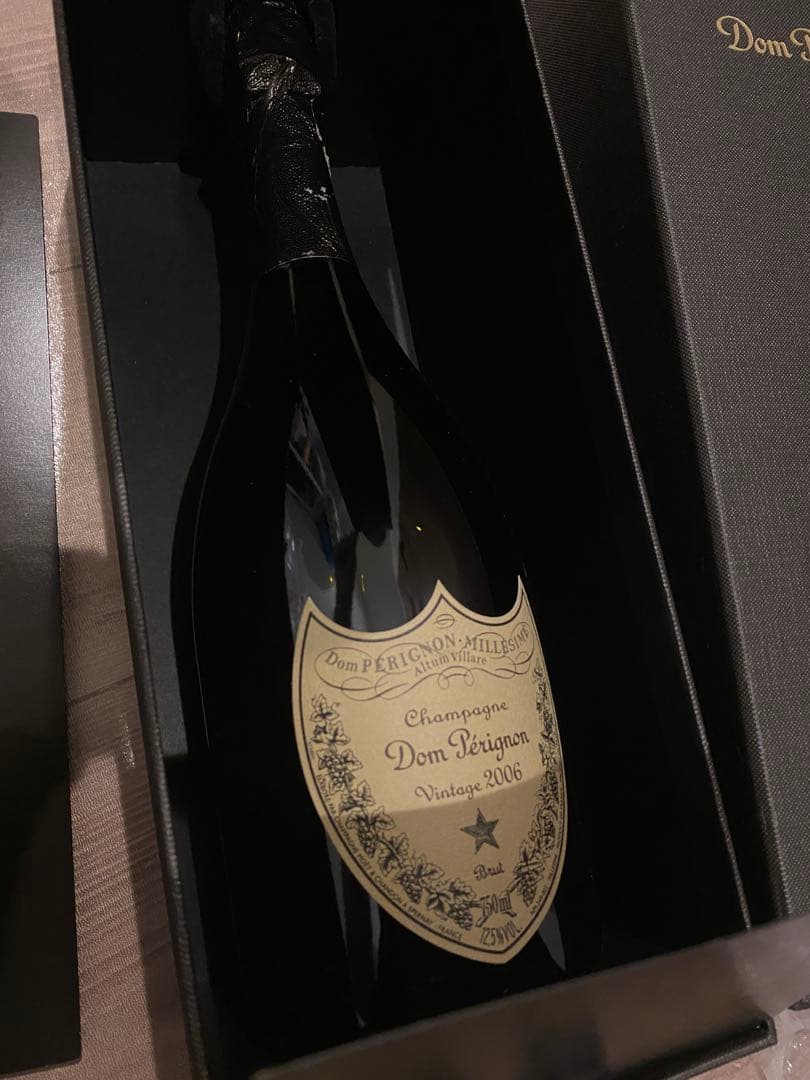 Dom Pérignon シャンパン ヴィンテージ2006 ギフトボックス付き