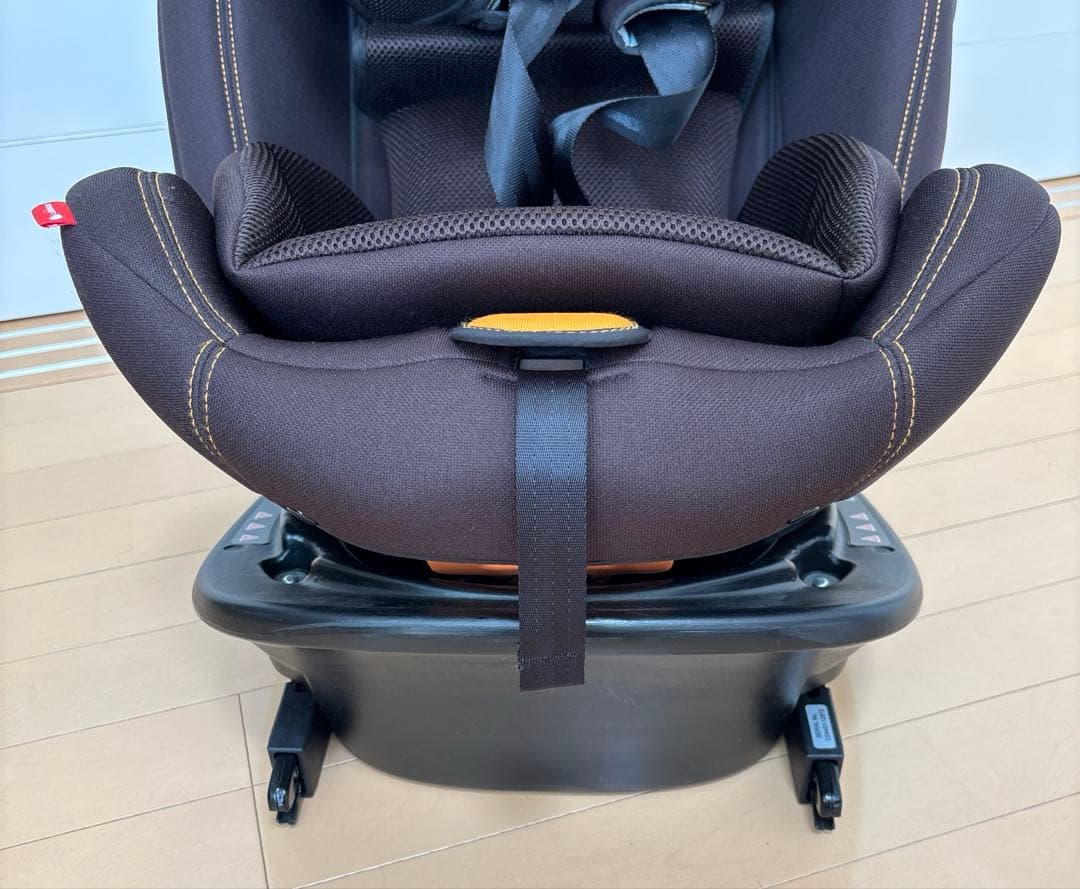 リーマン カイナビットターン ISOFIX チャイルドシート LEMAN 回転