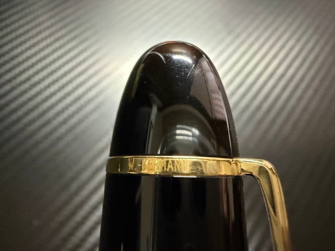 極美品 エボナイト芯 モンブラン 149 18K 中白 B 太字 万年筆