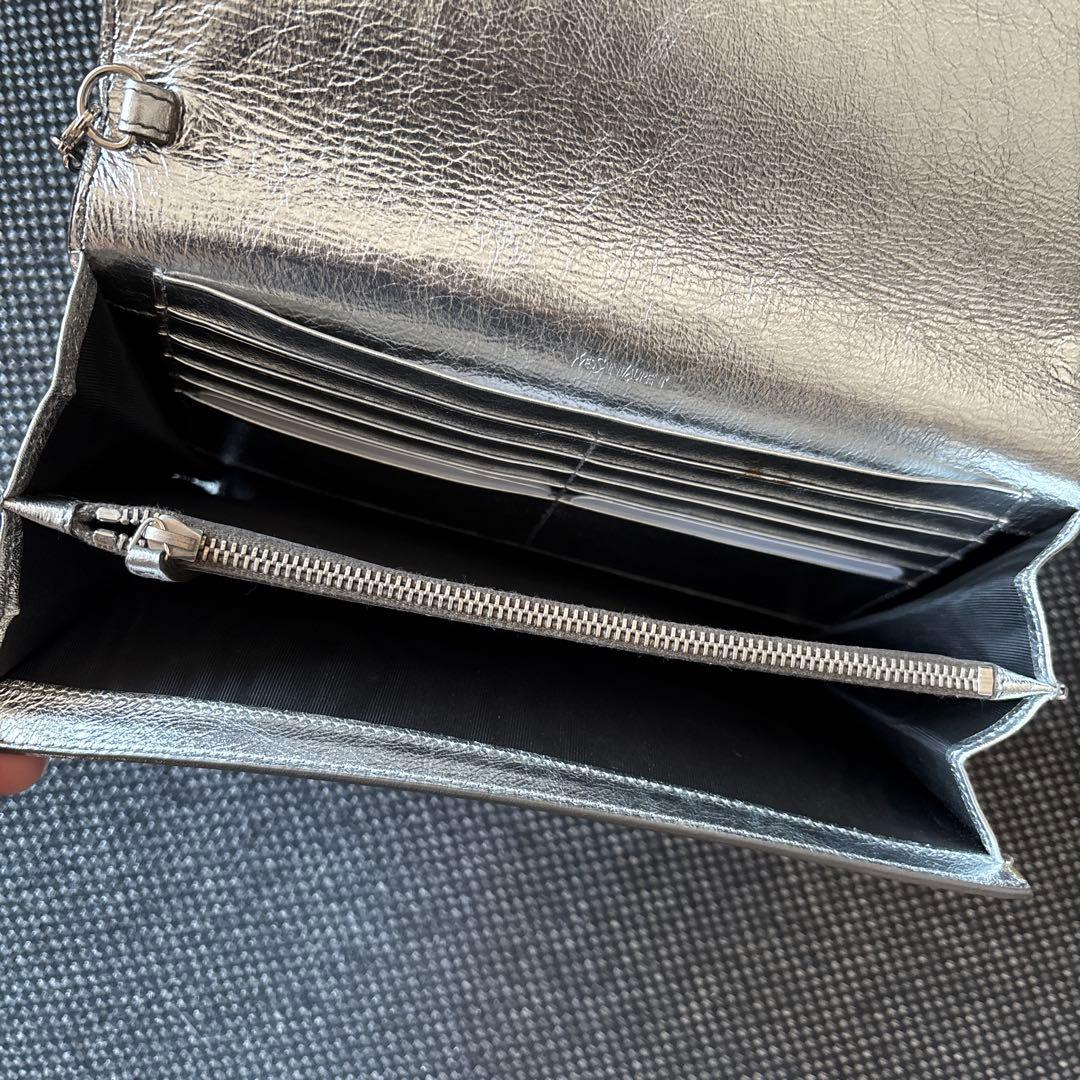 YSL シルバー クラッチバッグ