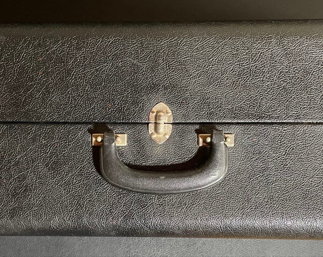 KING トロンボーンケース　ハードケース　黒　テナートロンボーン用