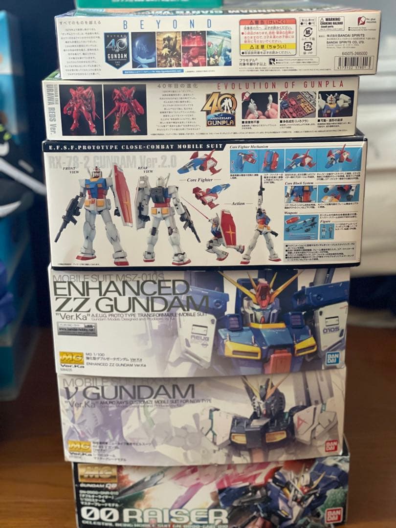 ガンプラセット RX-78-2、ZZガンダム、00ライザーなど
