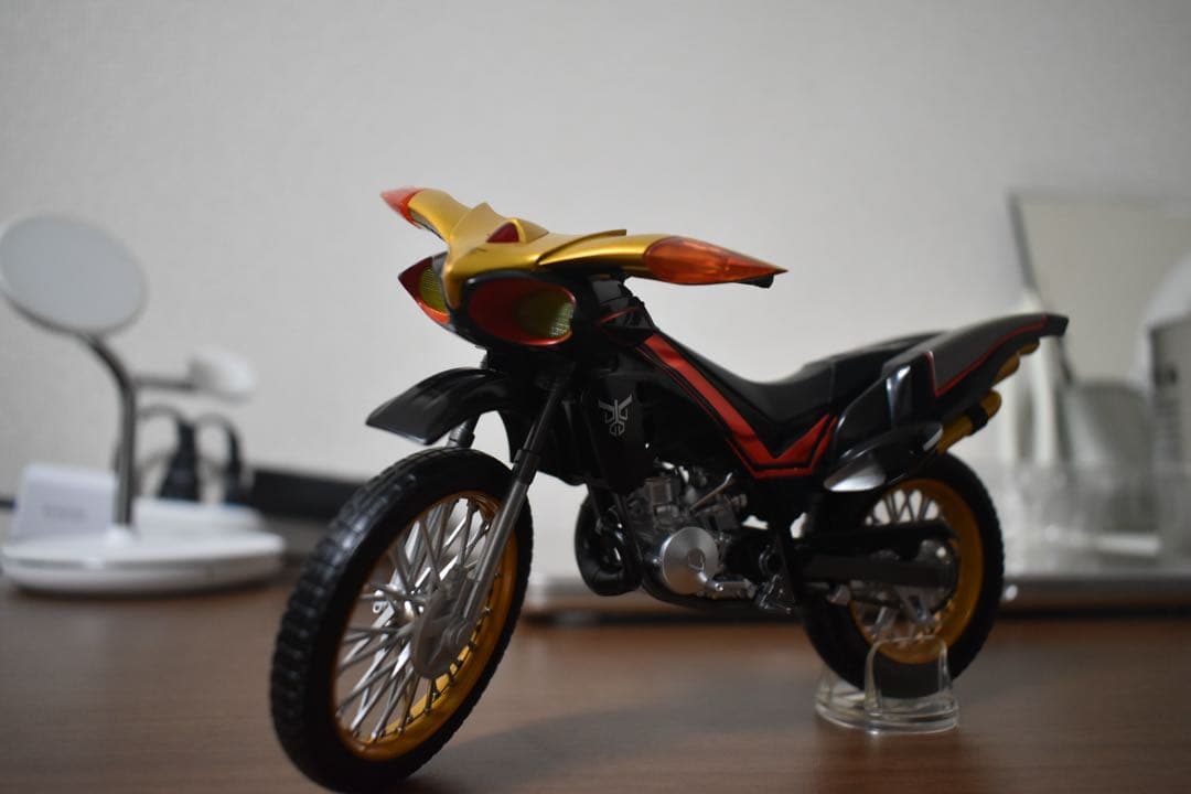 く*)様 S.H.Figuarts ビートチェイサー2000 仮面ライダークウガ