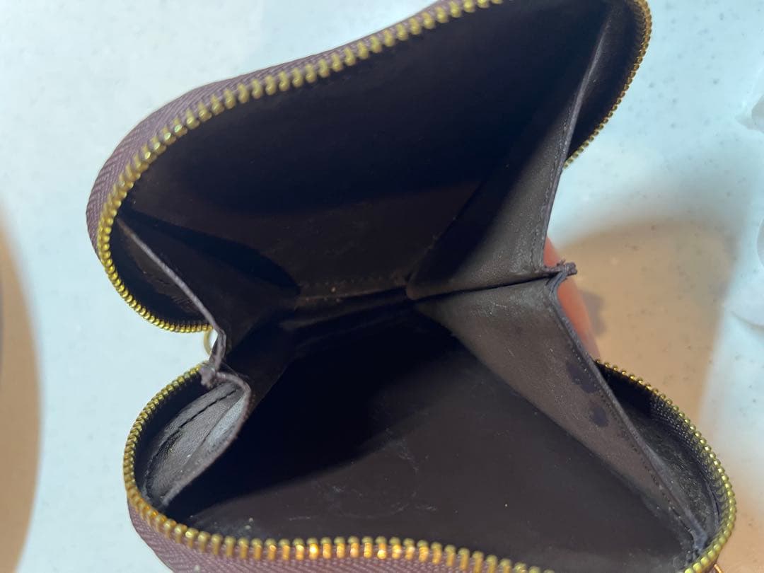 お*ち様 Louis Vuitton ハート型ケース