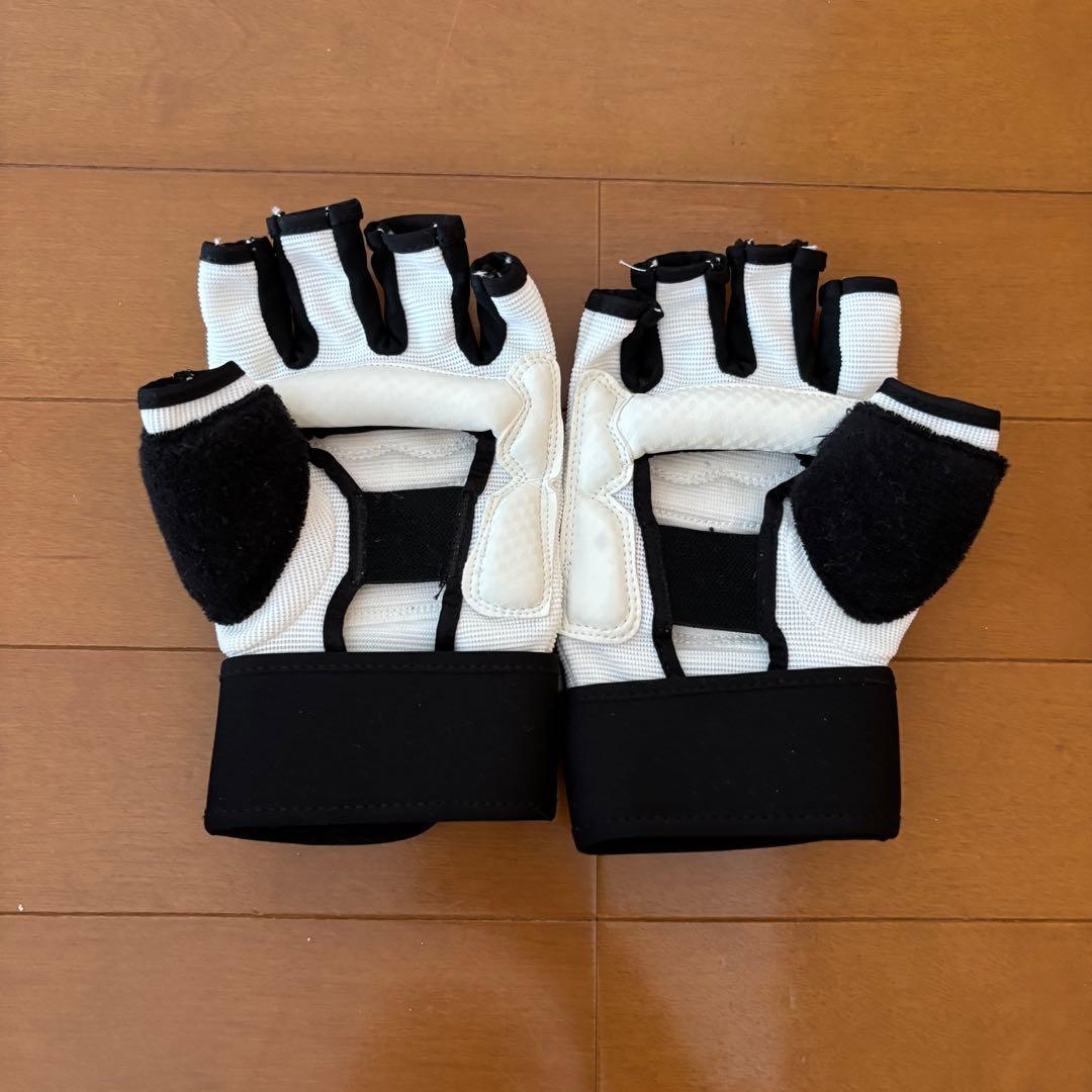 BurnesStyle グローブ　シューズ　Sサイズ