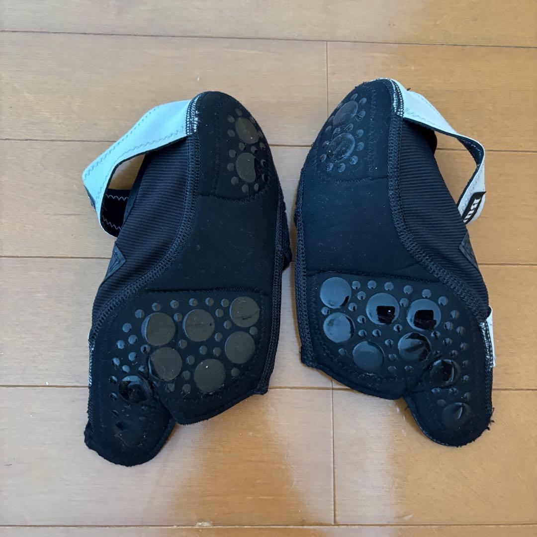 BurnesStyle グローブ　シューズ　Sサイズ