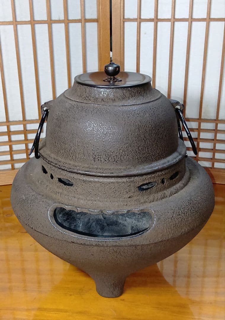 【未使用品！】 茶道具/朝鮮風炉釜 茶器 鉄瓶 鉄釜 唐銅蓋 釜環 茶釜 美品！