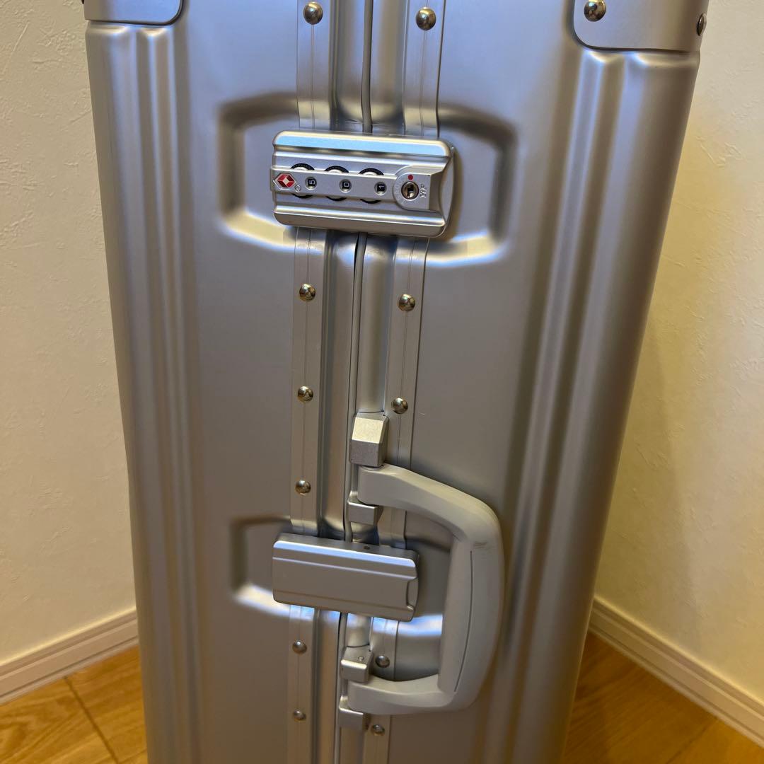 【非売品】メルセデスベンツ オリジナルスーツケース 65L キャリーケース