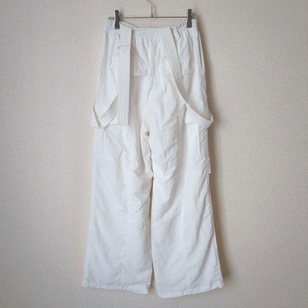 アルページュストーリー 撥水サス付きパラシュートパンツ　白　S　タグ付