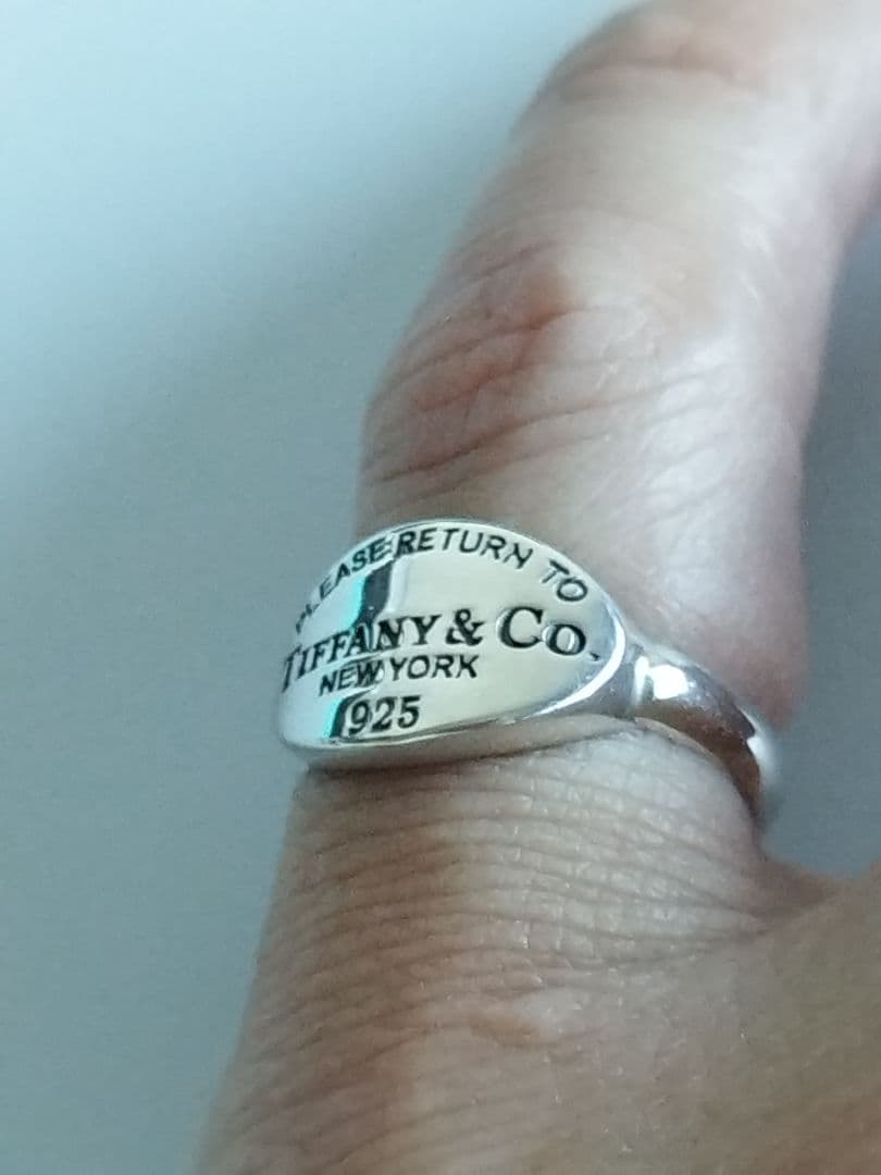 TIFFANY & Co. リターン トゥ オーバル リング 約8.5号