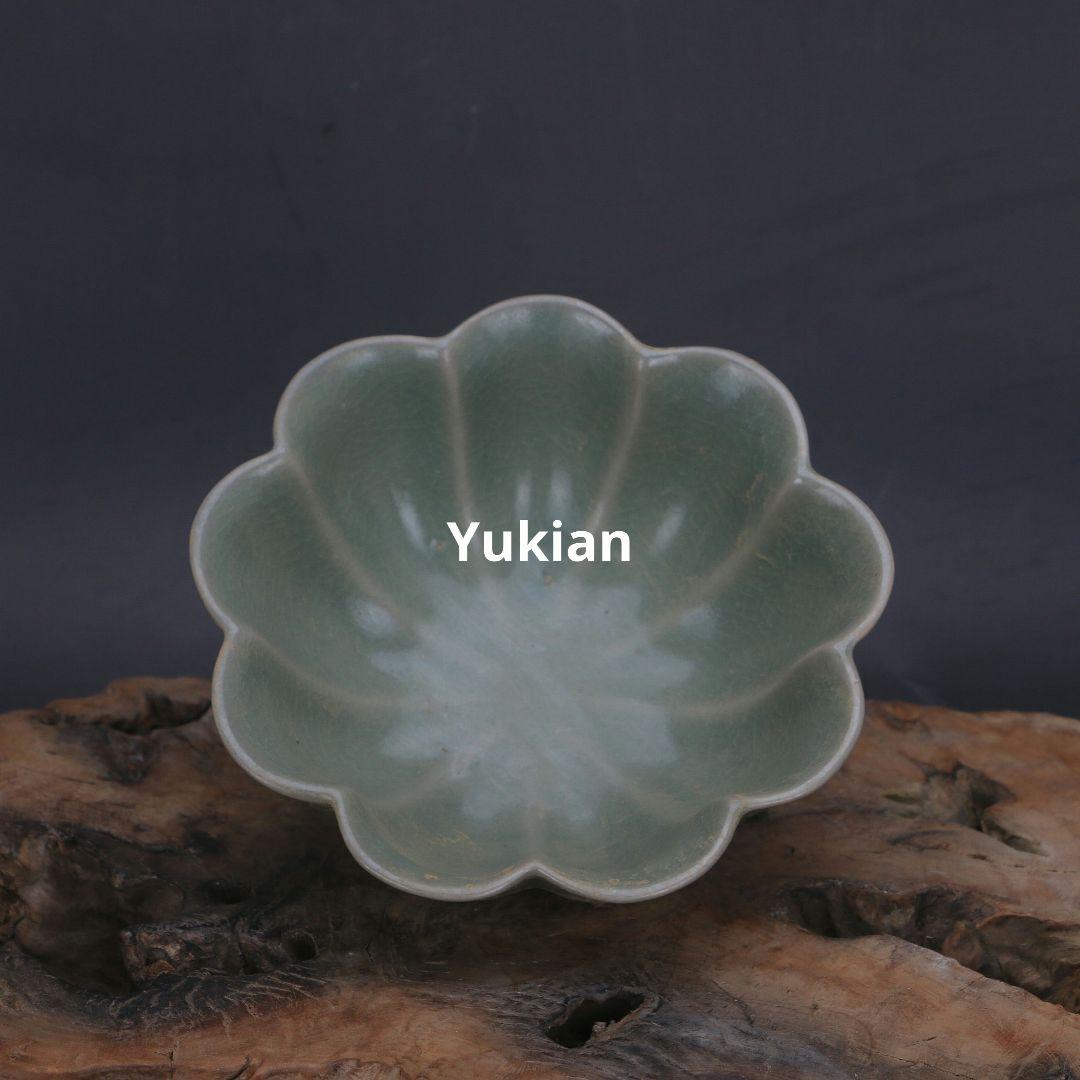 三足葵口蓮華碗 陶磁器 現代工芸品 美術品 装飾品 置物