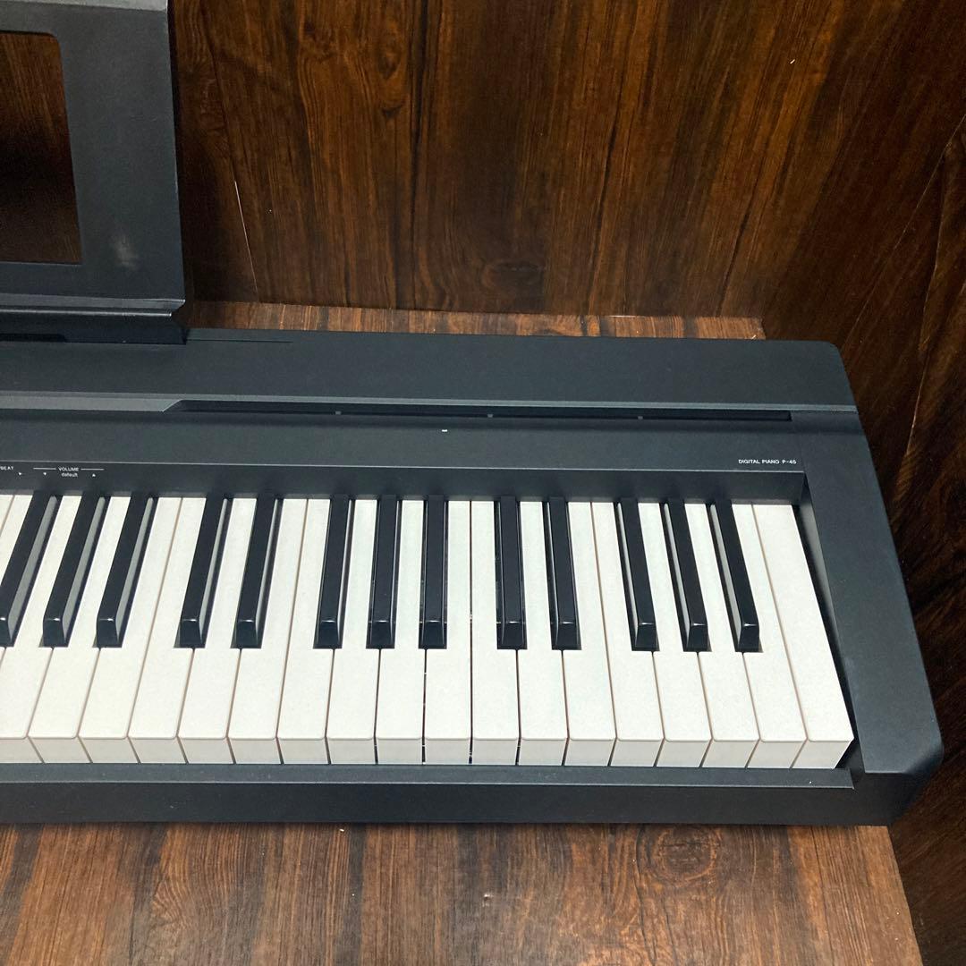 極美品 ヤマハ 電子ピアノ 88鍵盤 ブラックP-45B 2020年製