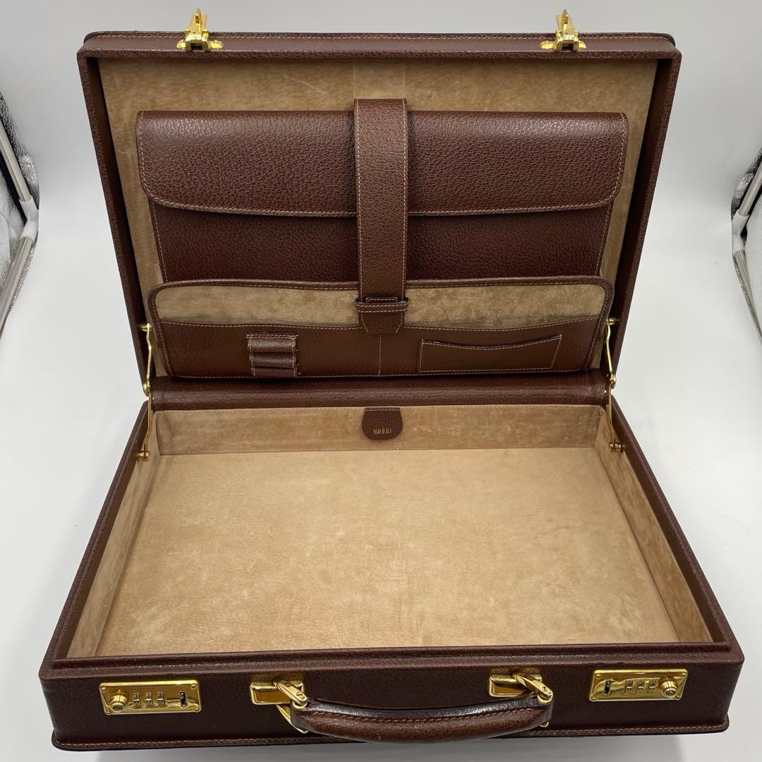 超美品　GUCCI ダイヤルロック　アタッシュケース　セカンドバッグ付