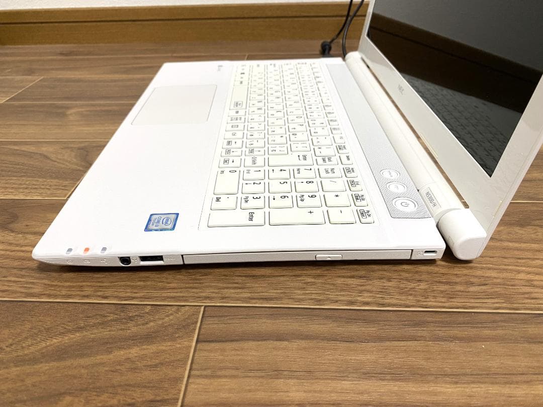 《美品》LaVie エクストラホワイト 8GB/新品SSD512/NS300/H