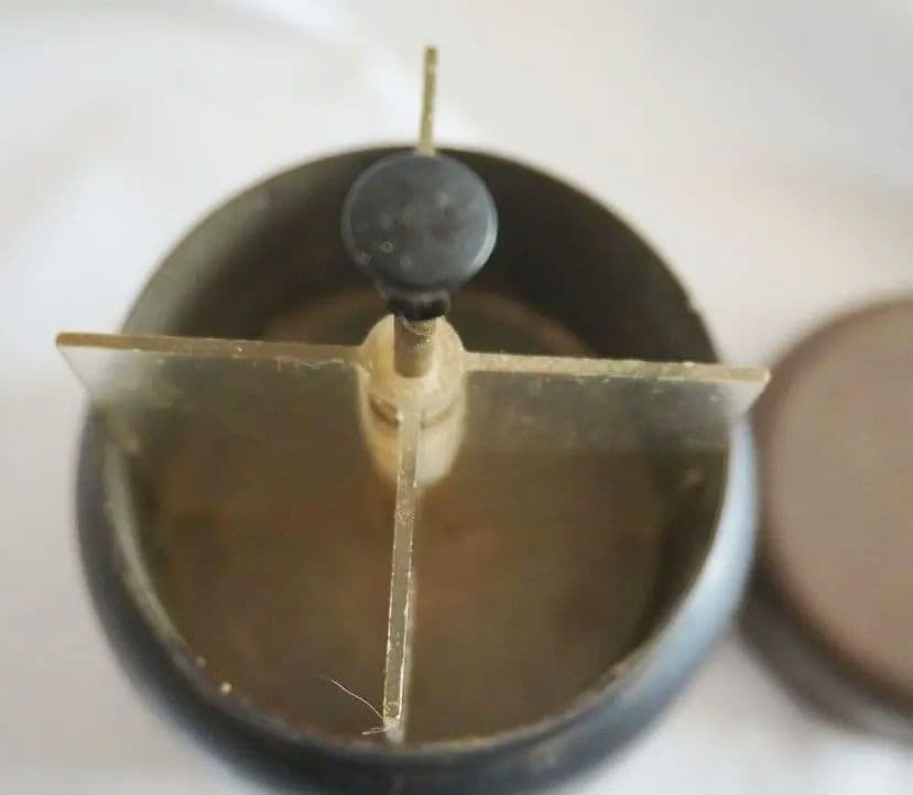 60年代 シガレットディスペンサー アンティーク 真鍮 インテリア ヴィンテージ