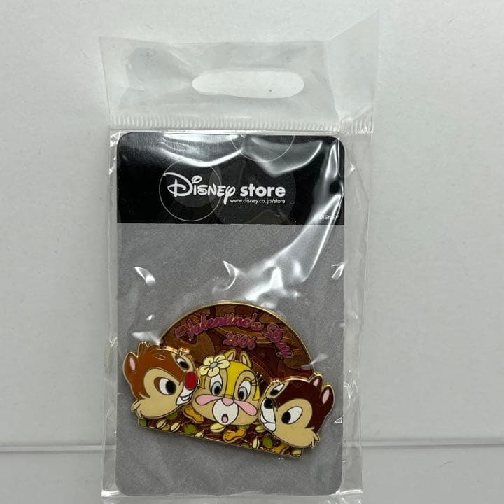 ディズニーストア チップ デール クラリス バレンタイン ピンバッジ