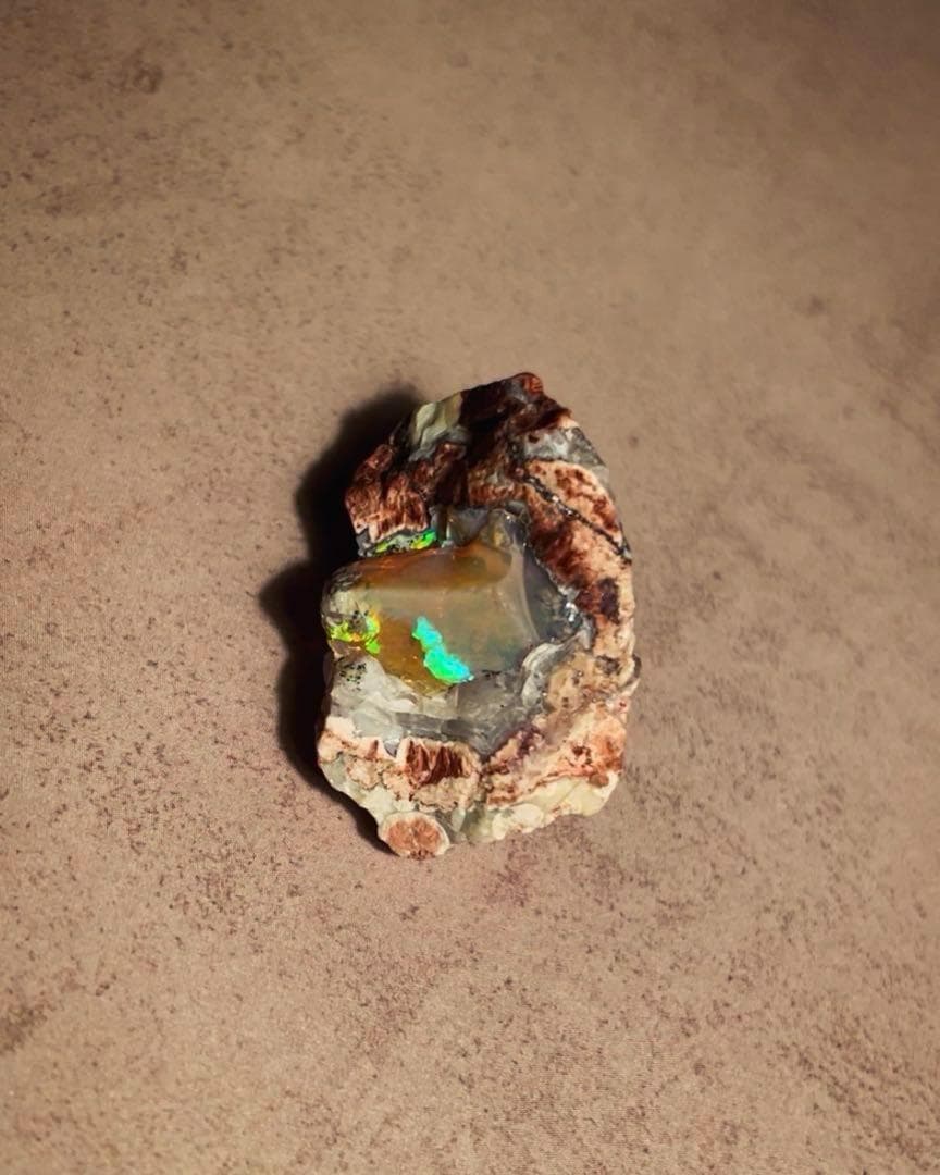 鉱物 : ファイヤーオパール　原石