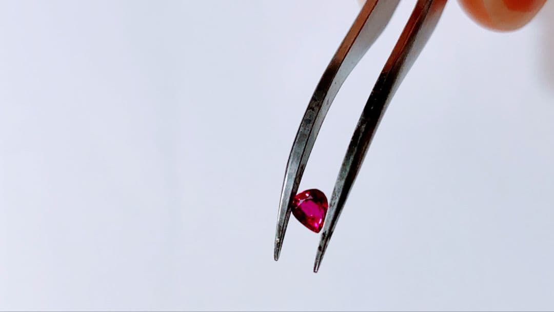 ルビー　ルース　0.362カラット　ビルマ産