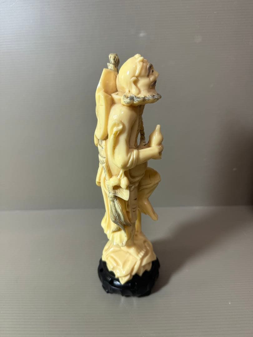 2875 根付　老人　置物　骨董品　時代物