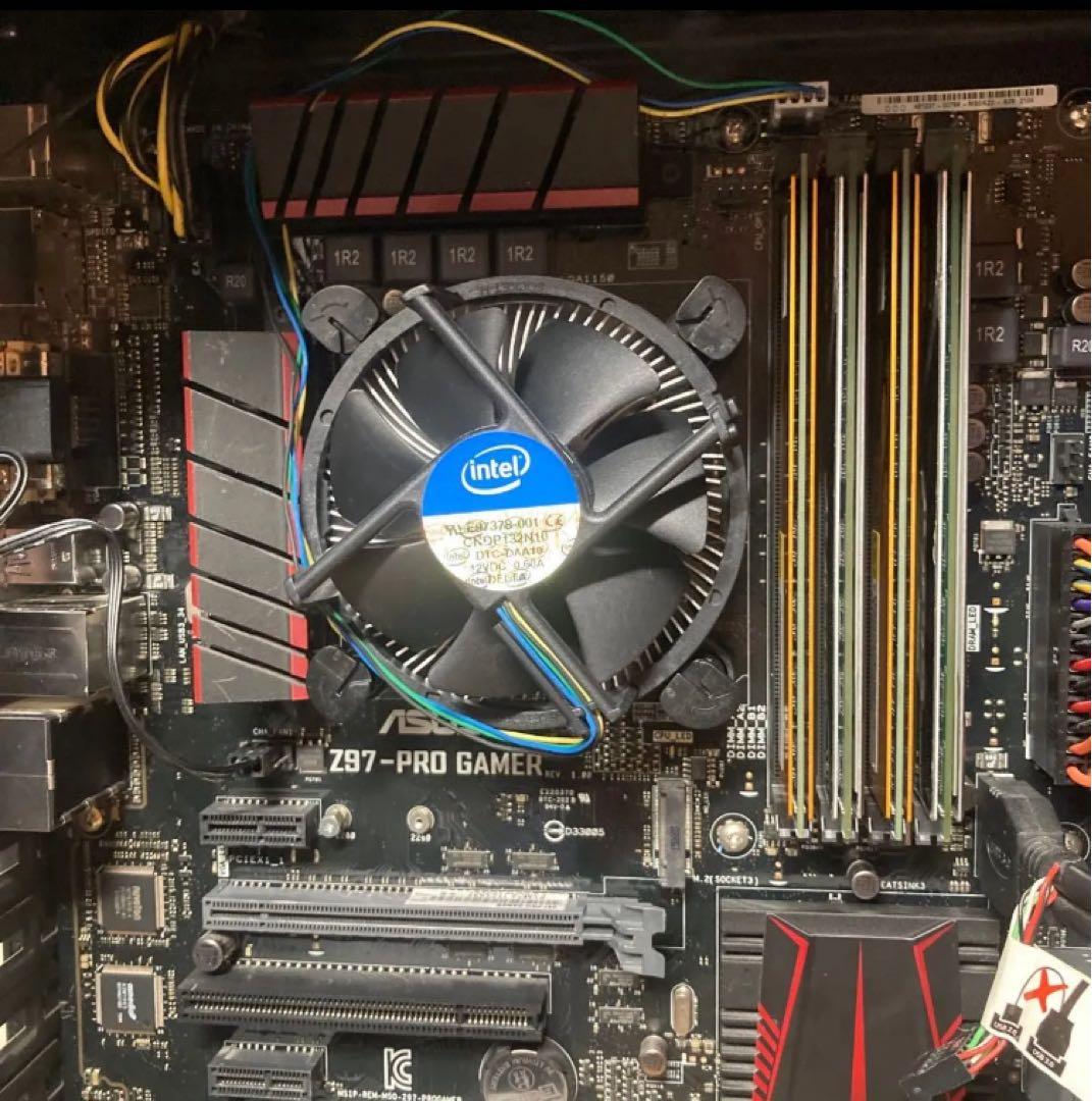 ★ジャンク/デスクトップPC(i7-4790K mem32GB Z97)