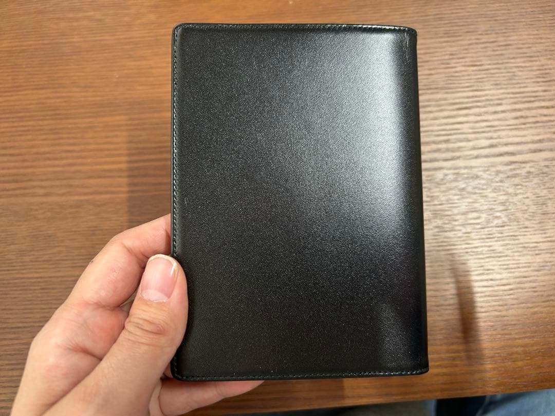 Montblanc 黒 レザー パスポートケース