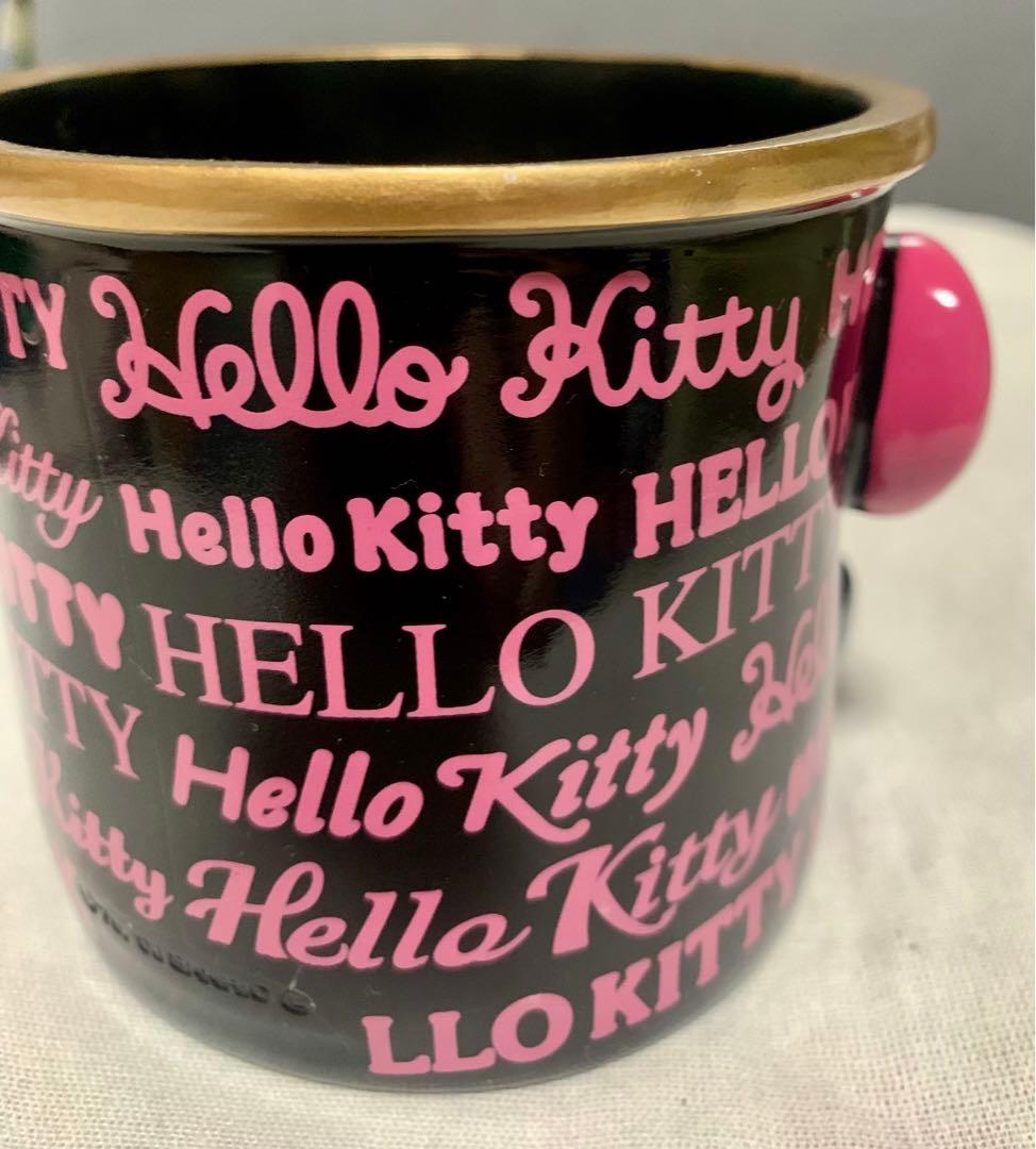 ハローキティ　プランター　ハート