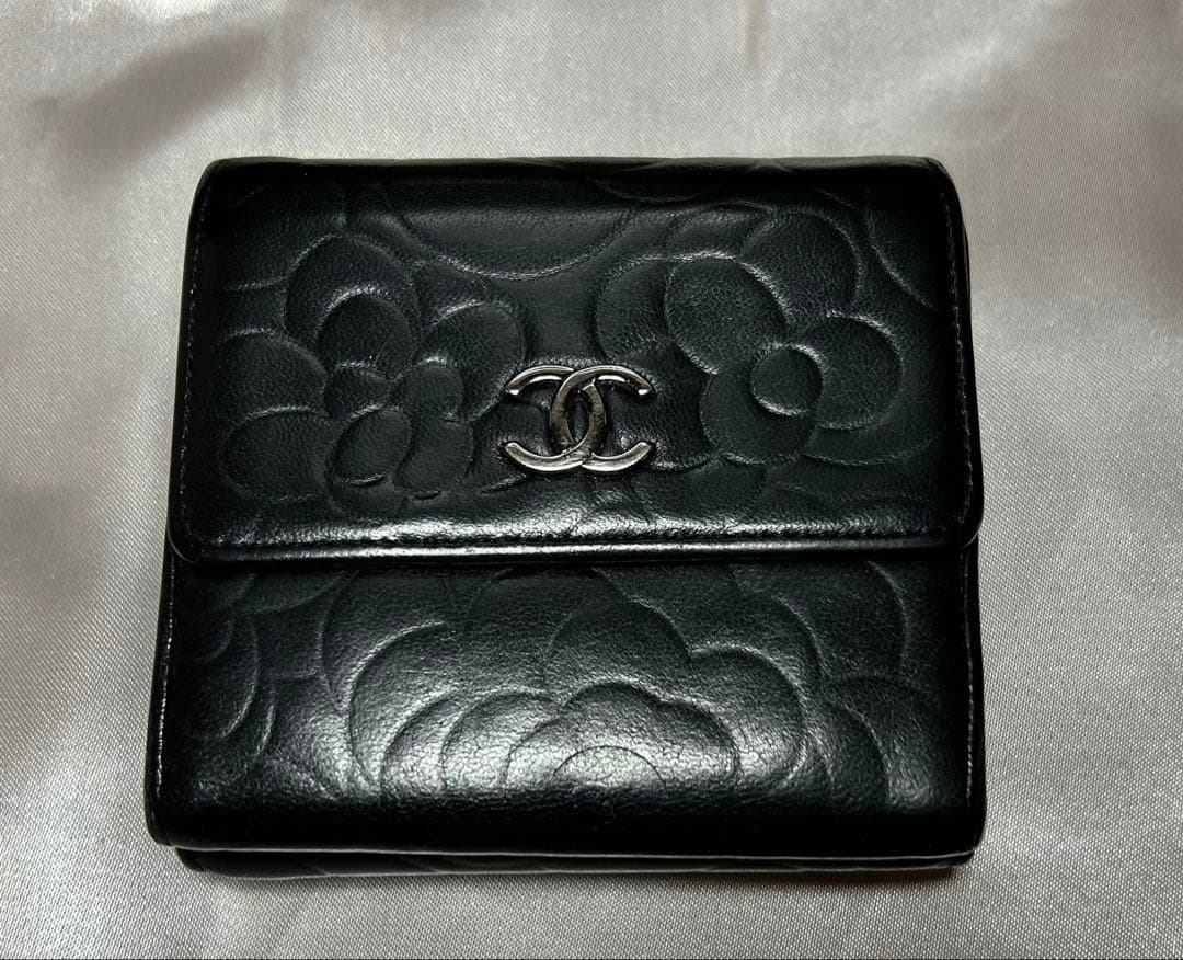 CHANEL カメリア　財布　ココマーク　ラムスキン　箱　証明カードあり