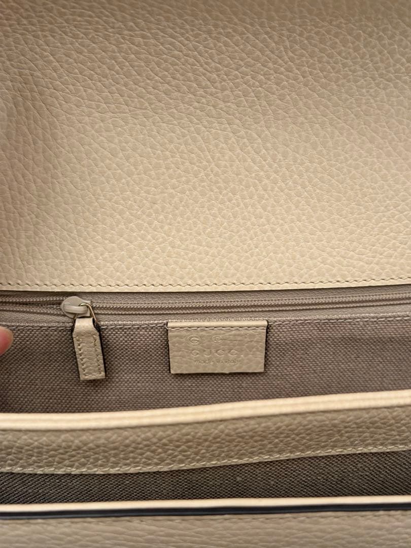 Gucci ベージュ ショルダーバッグ