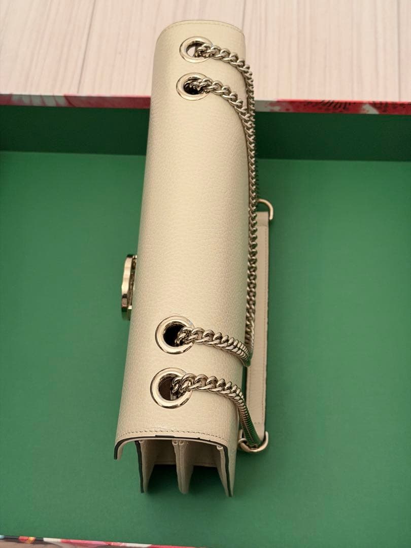 Gucci ベージュ ショルダーバッグ