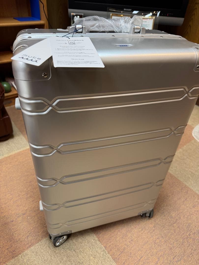 muta ムータマリン　シルバーアルミニウムキャリーケース 60サイズ TSA
