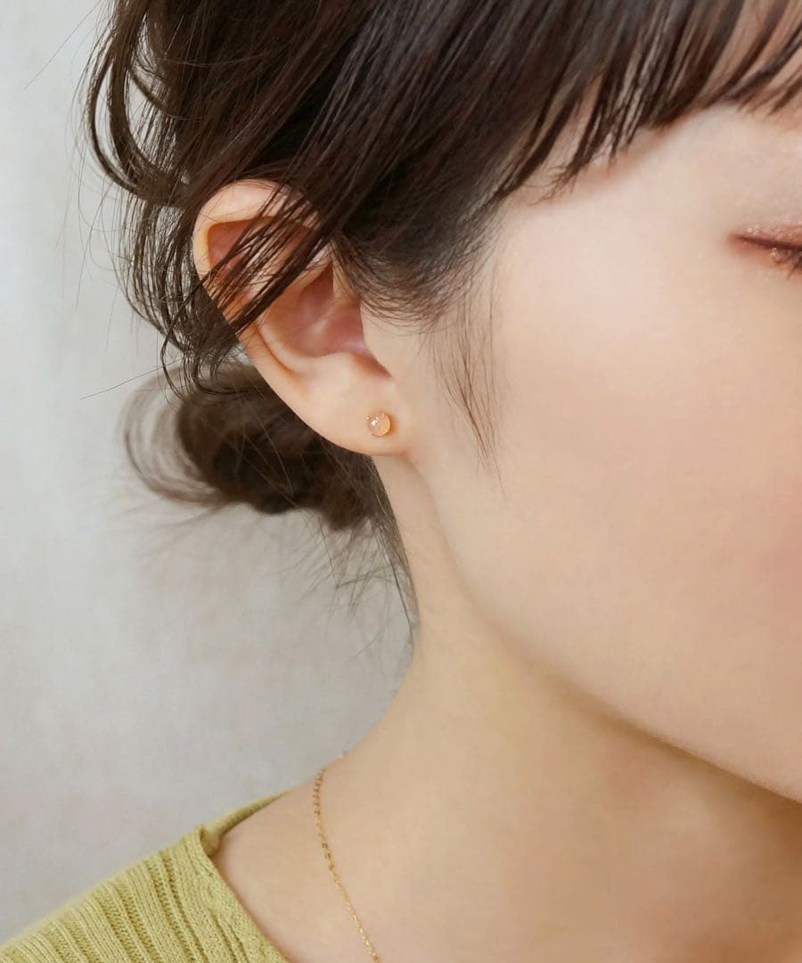 極美品　TAKE-UP セカンドピアス　K18YG オレンジムーンストーン