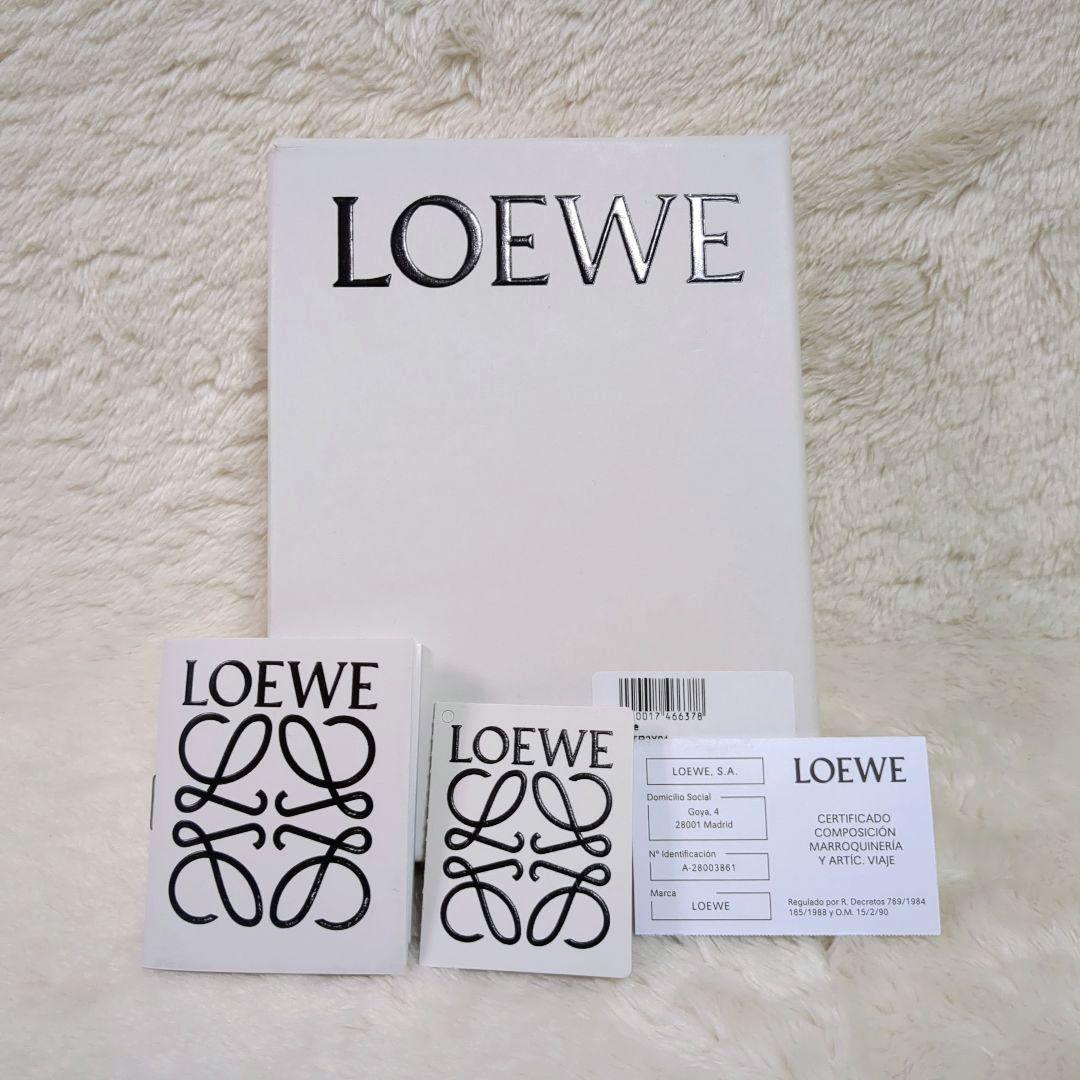 極美品︎✨ロエベ アナグラム トライフォールド 三つ折り財布