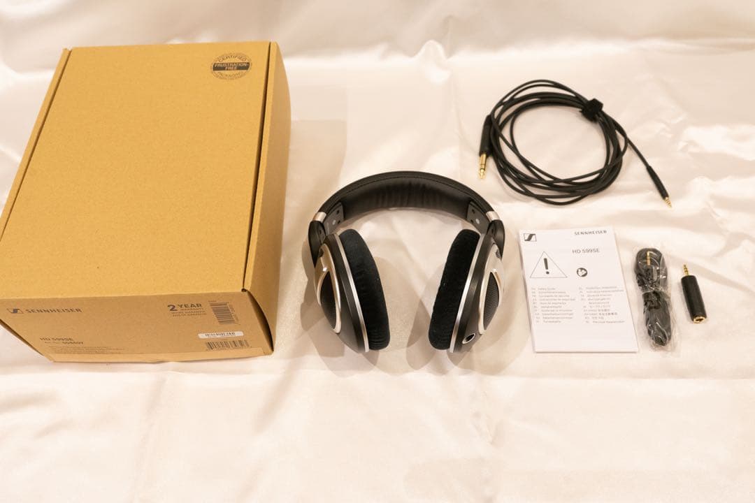 美品　Sennheiserゼンハイザー HD 599SE有線ヘッドホン