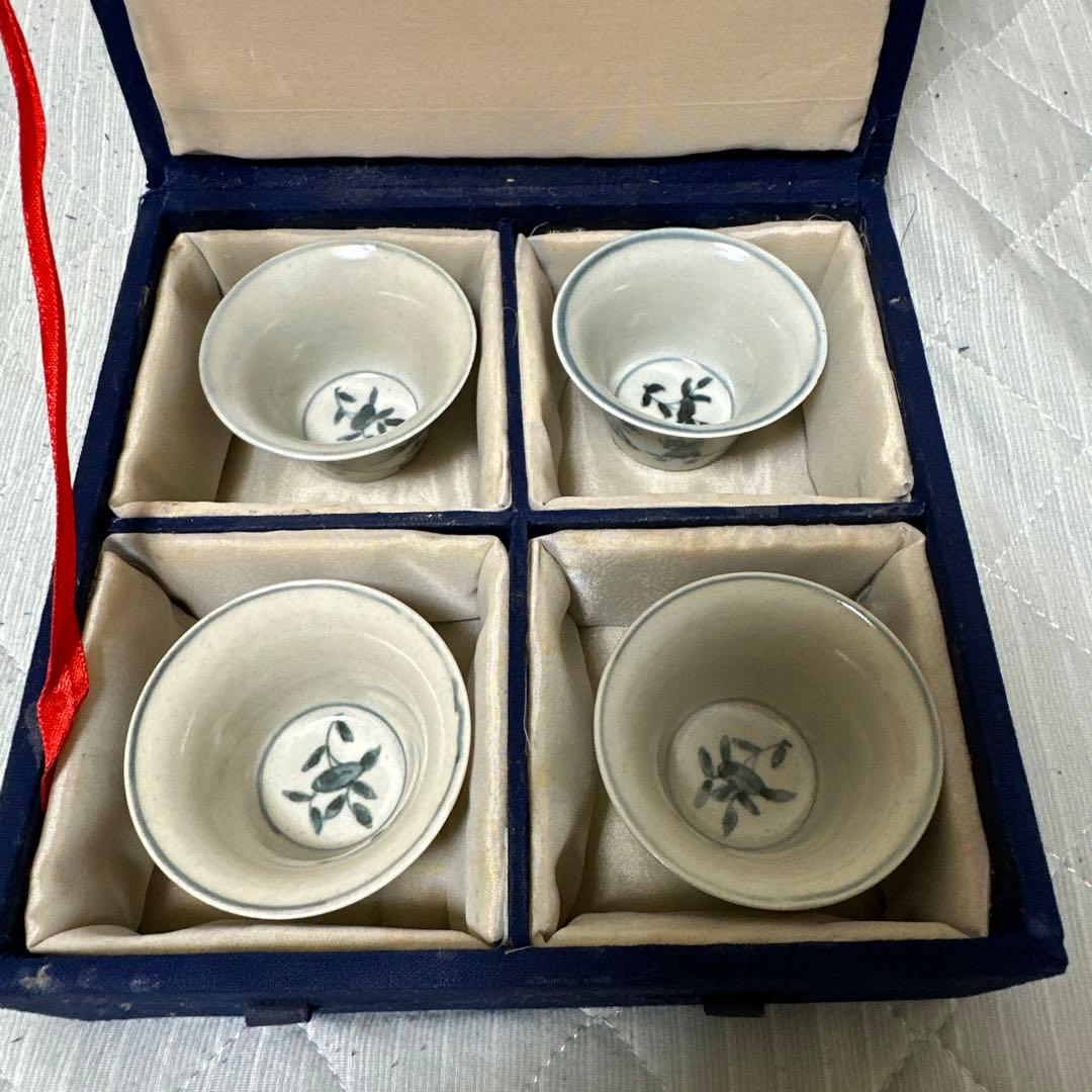 中国古玩唐物煎茶道具成化年製 染付青華 煎茶碗 四客時代物極上品 煎茶用具箱付き