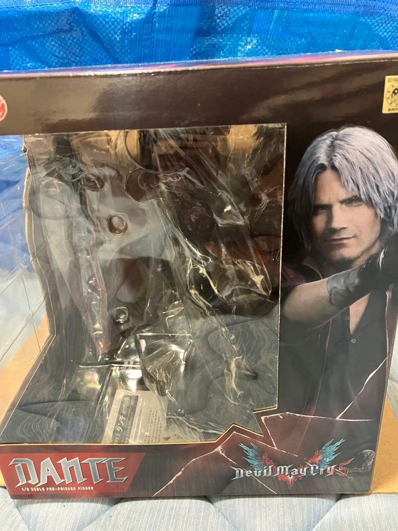 デビルメイクライ5 ダンテ　フィギュア