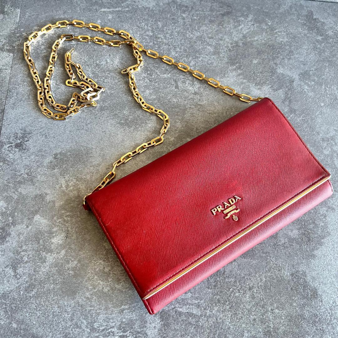 ⭐️PRADA⭐️プラダ サフィアーノ チェーンウォレット レッド