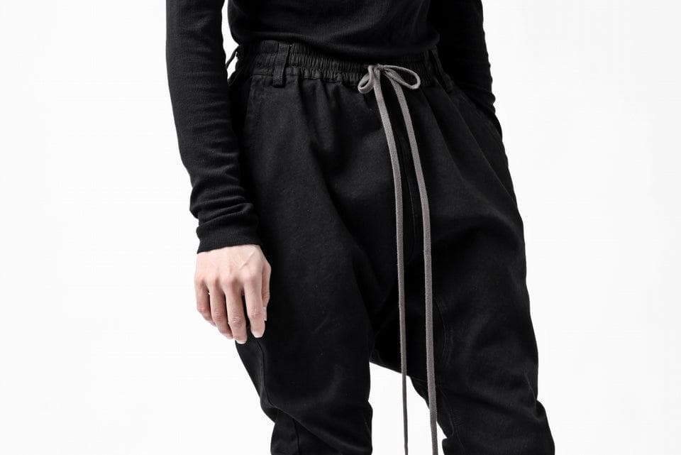 A.F ARTEFACT SARROUEL SKINNY PANTS ト