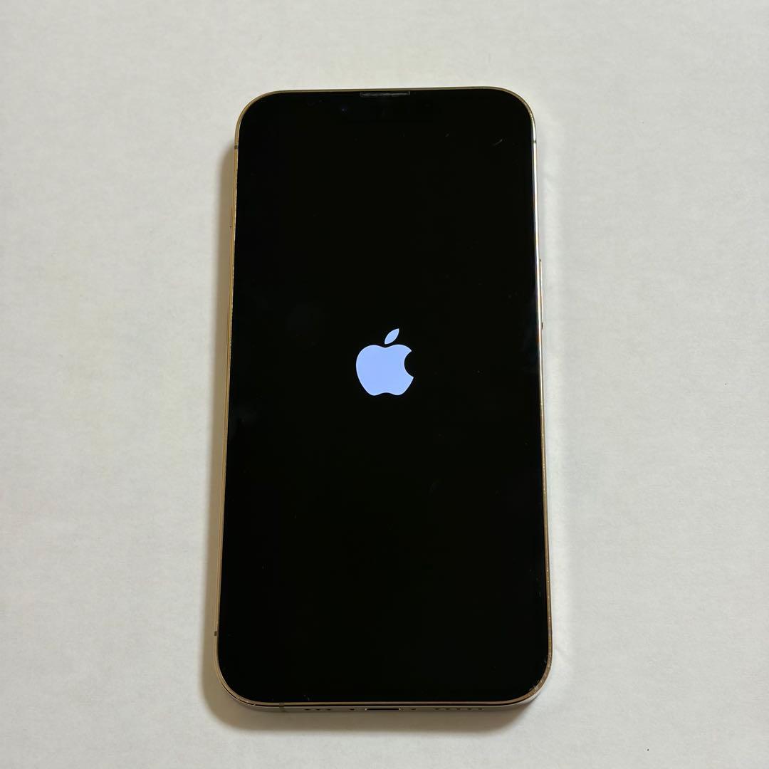 Apple iPhone 13 Pro ゴールド
