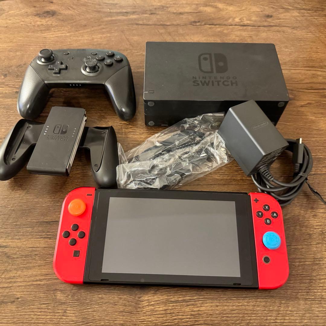 【値引可】Nintendo Switch本体／プロコンセット