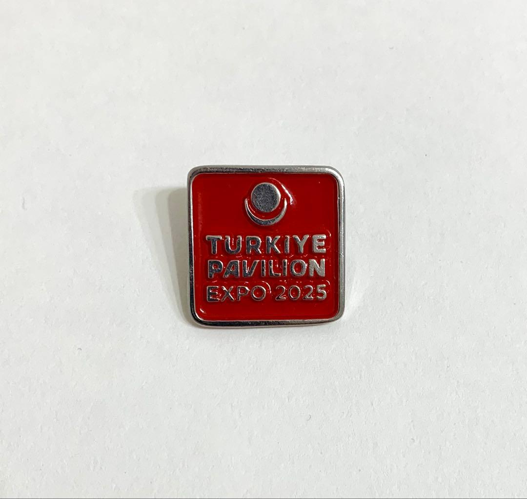 大阪　万博　トルコパビリオン　スタッフピンバッチ　レア　トルコ　ピンバッジ　新品