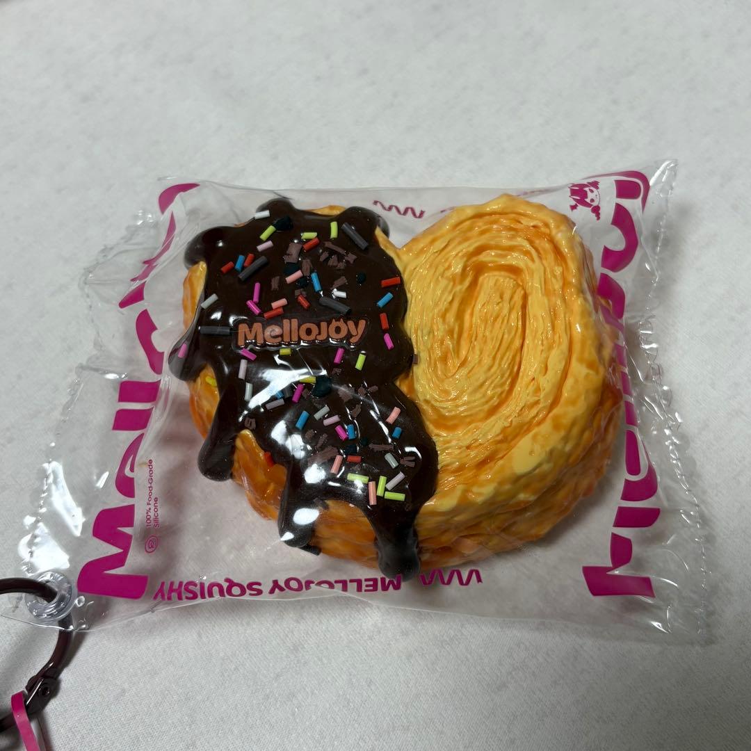 Mellojoyメロジョイ パルミエ　バター　ストロベリー