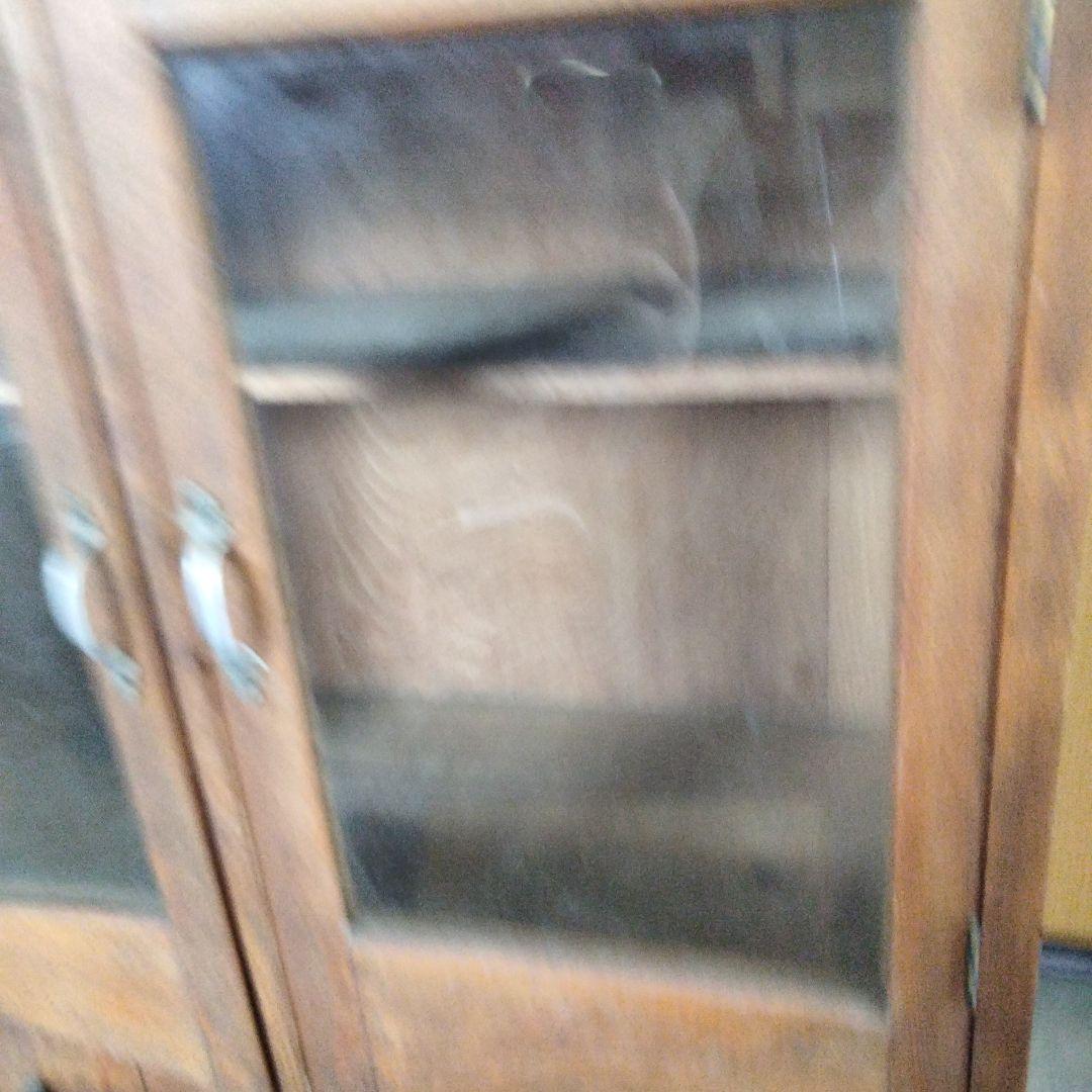 昭和レトロ 古家具 ガラス戸 木製キャビネット 食器棚 サイドボードカップボード