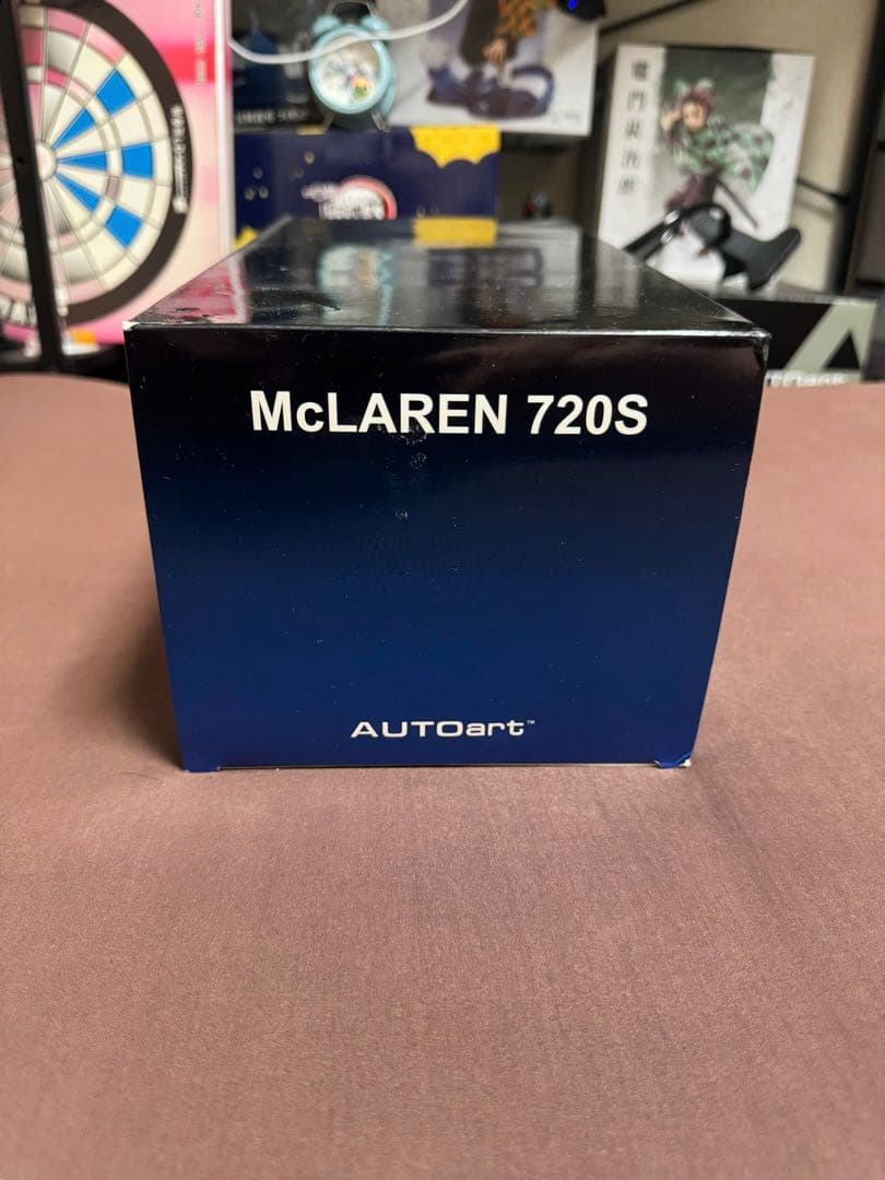 オートアート　McLaren 720s マクラーレン720s 1/18