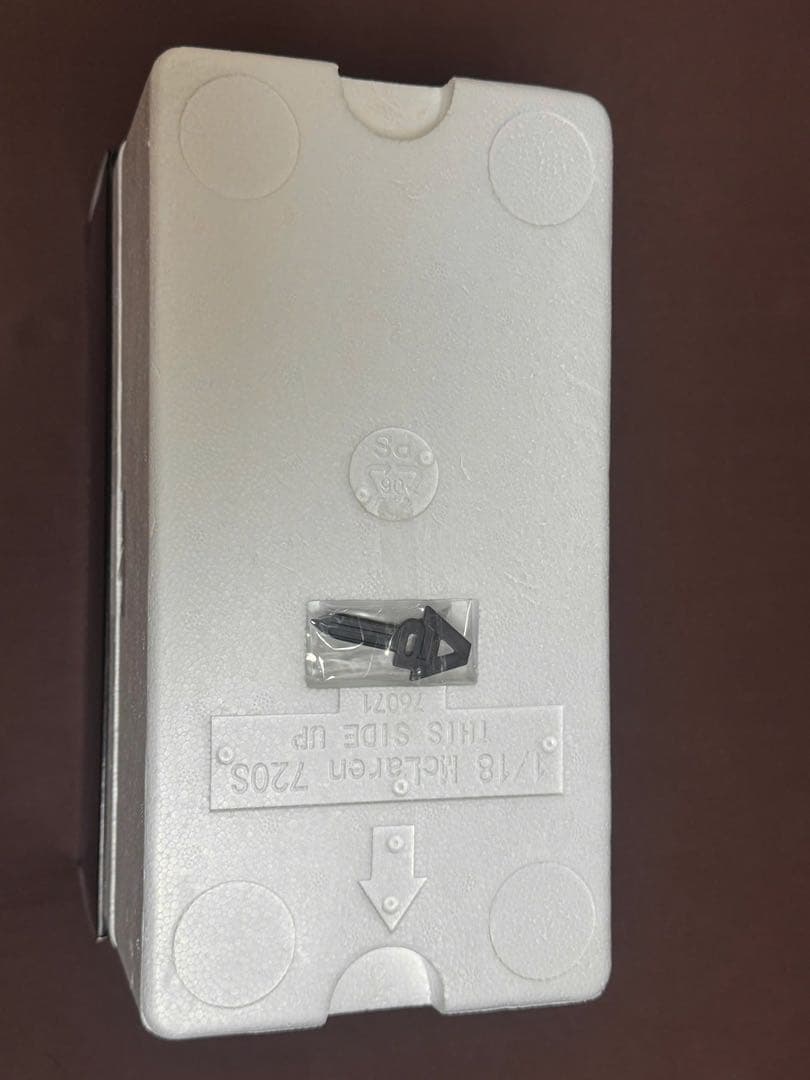 オートアート　McLaren 720s マクラーレン720s 1/18