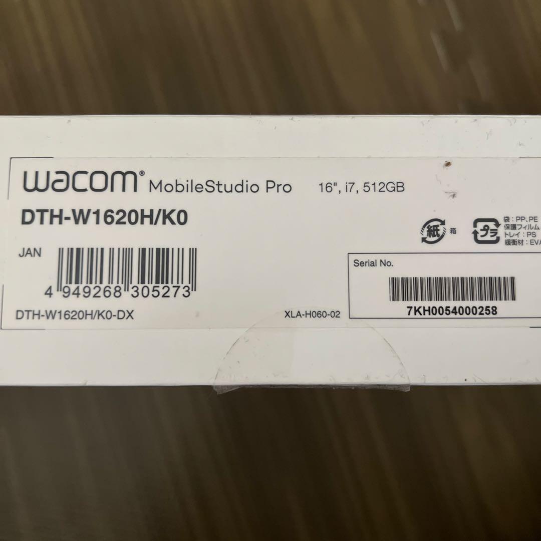 液タブ・ペンタブ Wacom MobileStudio Pro16GB DTH-W1620M/K0