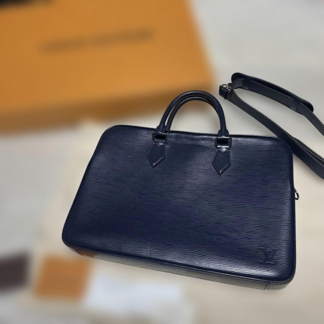 LOUIS VUITTON エピ　ネイビー ビジネスバッグ