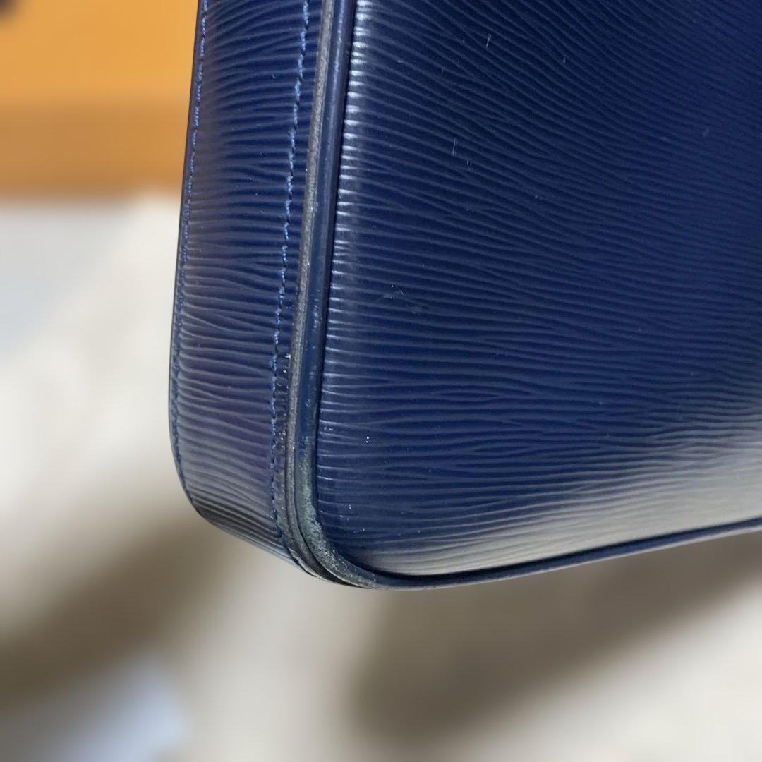 LOUIS VUITTON エピ　ネイビー ビジネスバッグ