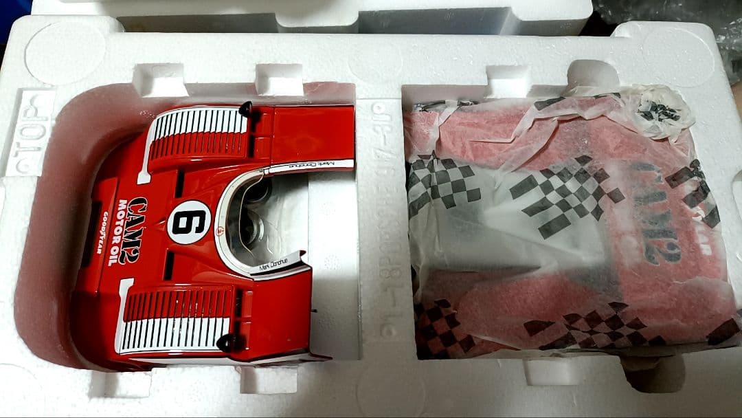 EXOTO 1/18 ミニカー Porsche 917/30#6 CAM2